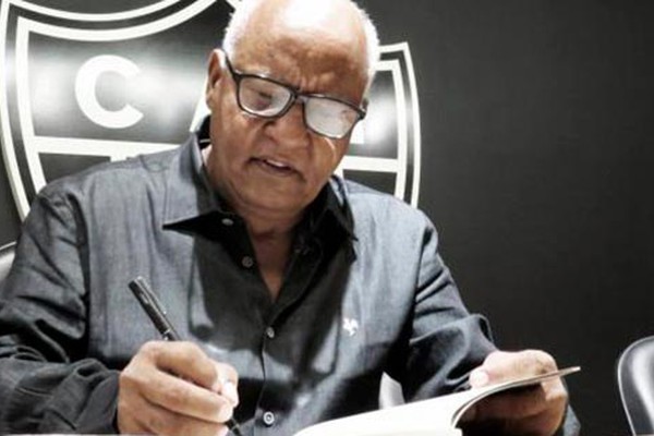 Ídolo da torcida atleticana, Reinaldo Lima lança biografia amanhã em Patos de Minas