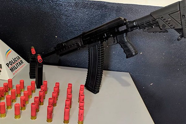 Polícia Militar apreende espingarda russa com alto poder de fogo e prende mulher de 28 anos