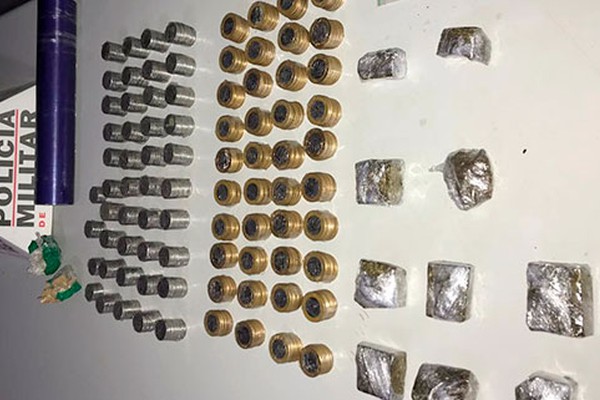 Mulheres são presas por tráfico de drogas em Patos de Minas após abordagem da Polícia Militar
