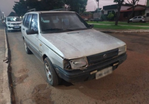 Homem com braço engessado, sem CNH e embriagado causa acidente em Varjão de Minas e é preso em flagrante