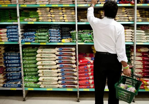 Mercado financeiro reduz previsão da inflação para 4,86%