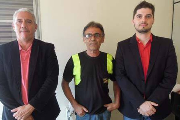 PC fecha o cerco e motoristas que abusam do volume de som perdem equipamentos