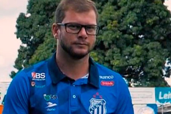 Técnico da URT Johnatan Alemão testa positivo para Covid-19 e vai desfalcar a celeste