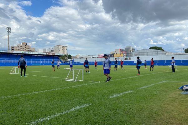 URT realiza primeiro dia de treinamentos com contratados para a temporada 2025