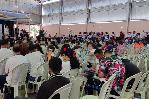 APAE comemora 50 anos transformando vidas de crianças, jovens e adultos em Patos de Minas