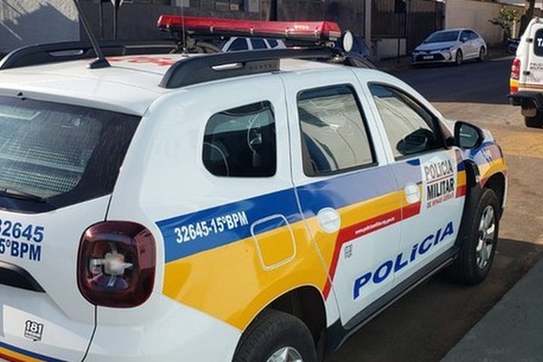 Homem foge após agredir esposa que voltava de cirurgia em Patos de Minas