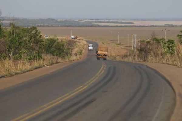 Justiça determina duplicação imediata de trecho perigoso da BR-365 em MG