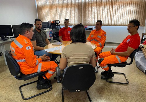 Bombeiros e Prefeitura de Patos de Minas discutem ações de combate a incêndios em áreas de conservação