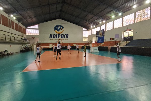 Patos de Minas sedia Campeonato Mineiro de Vôlei Masculino série B a partir de amanhã