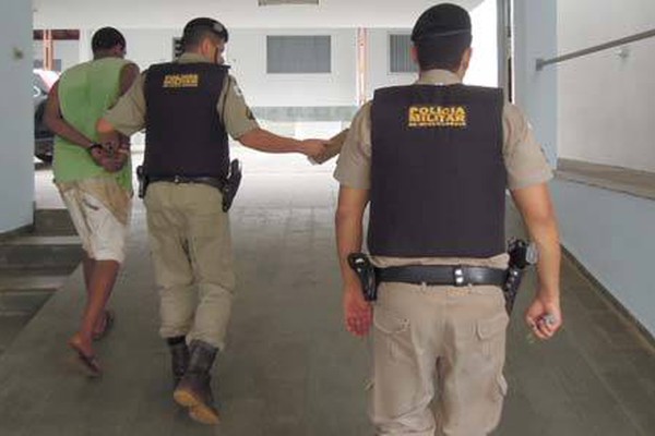 Adolescente é apreendido pela 4ª vez com motocicleta furtada em Patos de Minas