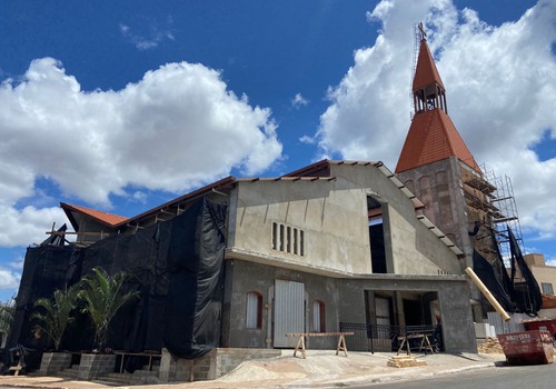 Paróquia faz campanha para concluir construção da Igreja de Nossa Senhora da Abadia, em Patos de Minas