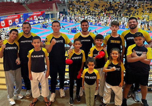 Atletas de Patos de Minas conquistam 12 medalhas em campeonatos estaduais de karatê