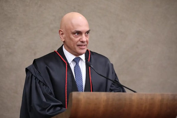 De ofício, Moraes abre inquérito sobre vazamento de dados de ministros