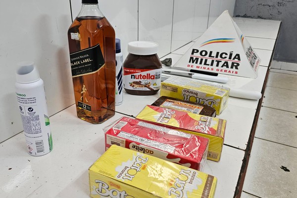 Aposentado de 36 anos é preso por furtar supermercado, danificar viatura e fazer ameaças a policiais