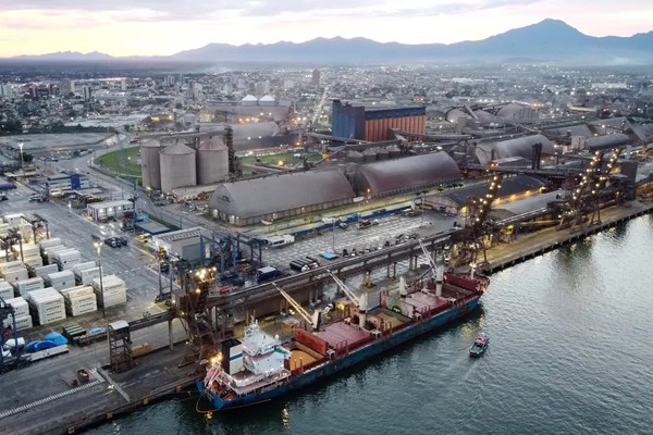 Economia brasileira cresce 2,3% em 2025, revela IBGE