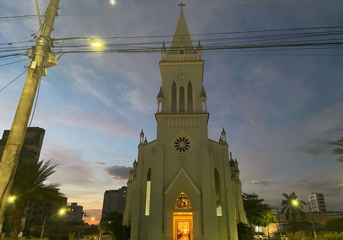 Repicar dos sinos marca o início da festa de Santo Antônio, padroeiro de Patos de Minas