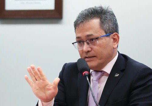 Para secretário da Receita isenção do IR é resgate em favor do povo