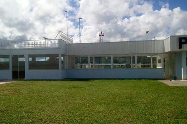 Prefeitura paga multas junto à ANAC e faz regularizações do Aeroporto para voos comerciais