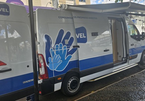 PROCON mantém multas a grandes empresas por infrações ao Código de Defesa do Consumidor em Patos de Minas