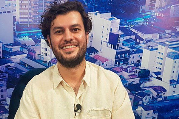 Antes de assumir cadeira na Câmara, professor Daniel Gomes revela projetos no Contraponto