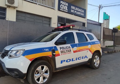 Homem usa test-drive para aplicar golpe, mas é preso ao tentar revender moto em biqueira