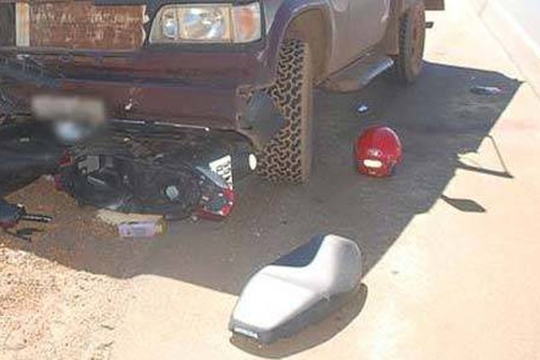 Motociclista atingida por caminhonete na BR 365 não resiste e morre 