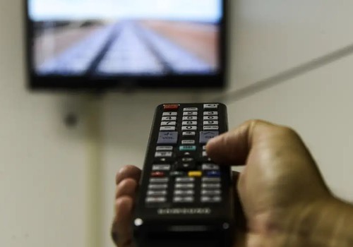 Presidente Lula assina o decreto que regulamenta a TV 3.0
