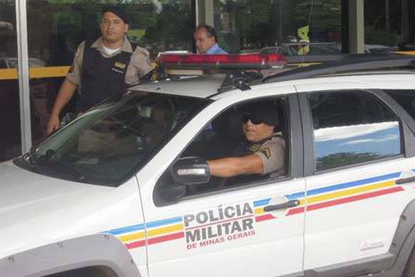 Policiais encontram vítima na fila para fazer depósito e impedem falso sequestro