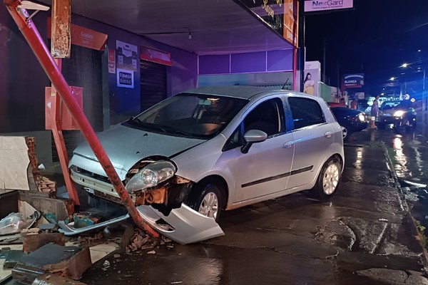 Idoso sofre fratura exposta após ser atropelado por motorista com fortes sintomas de embriaguez