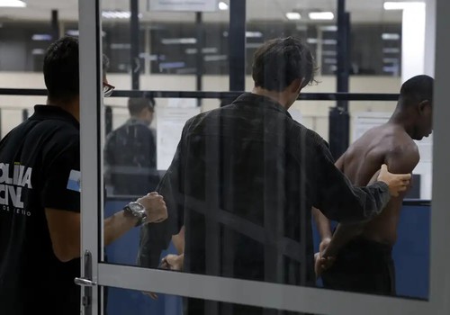 Megaoperação no Rio cumpriu 20 dos 100 mandados de prisão pretendidos