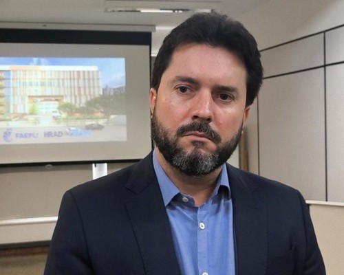 Governo Federal vai construir policlínica avaliada em R$30 milhões em Patos de Minas, diz Falcão