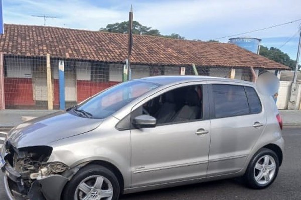 Mulher de 59 anos morre após grave acidente entre carro e motoneta na cidade de Patrocínio