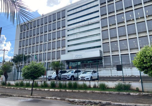 Homem que disparou na cabeça da vítima e a deixou agonizando é condenado a pagar R$50 mil de indenização