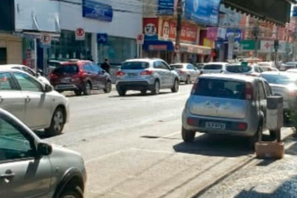 Detran-MG anuncia que proprietários de veículos já podem imprimir CRLV 2020 em casa