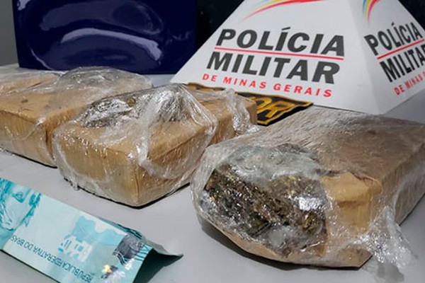 PM procura agressor que teria fugido em carro de aplicativo e encontra garota com 2kg de maconha