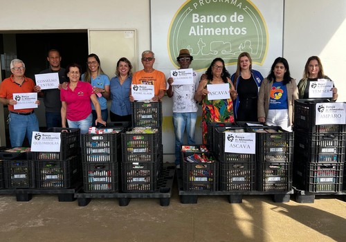 URT doa mais de duas toneladas de alimentos para o Banco de Alimentos de Patos de Minas