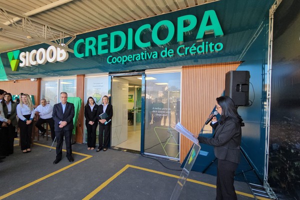 Sicoob Credicopa inaugura nova agência na avenida J.K em Patos de Minas