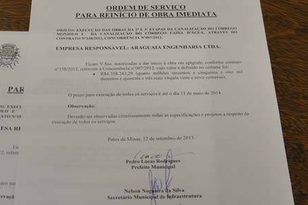 Prefeito assina ordem para conclusão da Ivan Borges e trecho da Fátima Porto