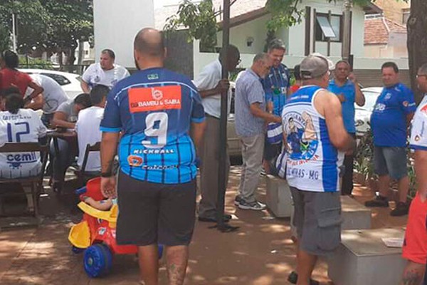 Diretoria da URT lança Campanha Sócio Torcedor "Amor de Primeira" para a temporada 2020