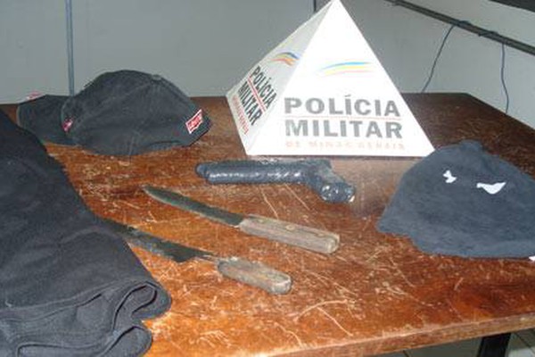Homem em liberdade condicional é preso por roubos em Carmo