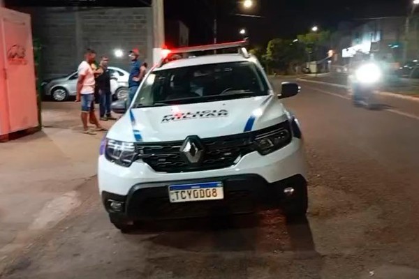 Polícia procura ladrão mascarado que assaltou supermercado no bairro Residencial Barreiro