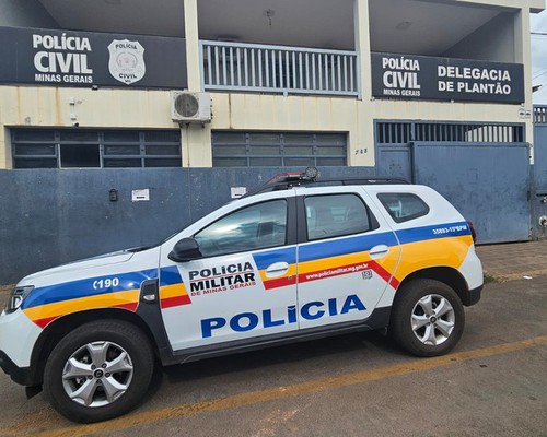 Paciente é preso por tentar beijar funcionária de clínica à força; ele nega e diz que queria apenas abençoá-la