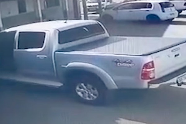 Polícia encontra caminhonete e arma usada para matar Cássio Remis; secretário está foragido