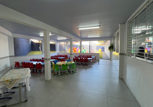 Prefeitura de Patos de Minas reforma e amplia do Centro Municipal de Educação Branca de Neve