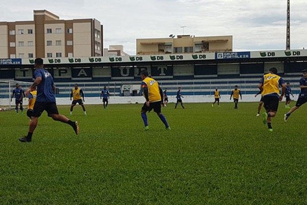 URT volta de recesso e intensifica preparativos para estreia no Campeonato Mineiro