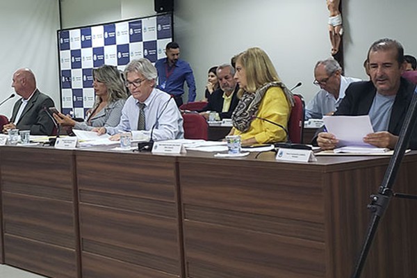 Vereadores votam nesta quinta projeto que busca punir discriminação por identidade de gênero