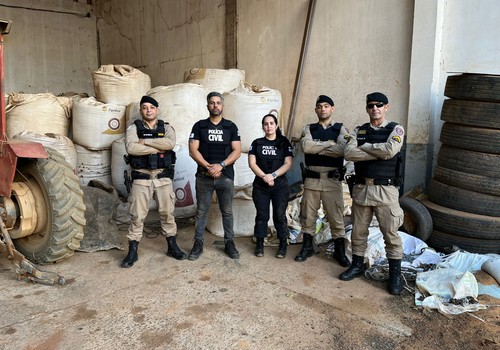Operação conjunta das policias Civil e Militar recupera carga milionária de café furtado na região