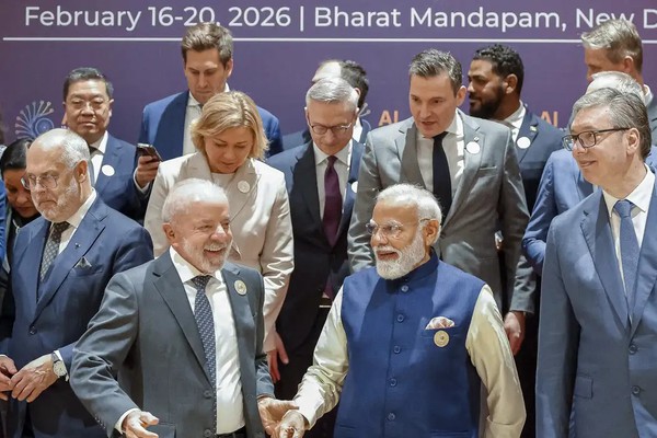 Lula defende que IA fique a cargo de instituição multilateral