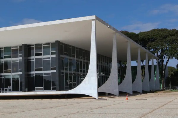 Psol aciona STF contra “gratificação faroeste” a policiais que matam