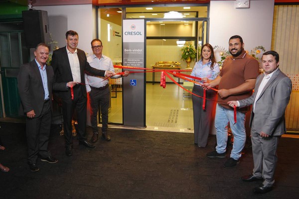 Cresol inaugura Sala de Negócios em Presidente Olegário/MG
